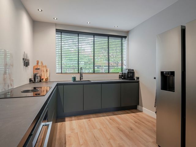 Oosterpad 20, Bussum