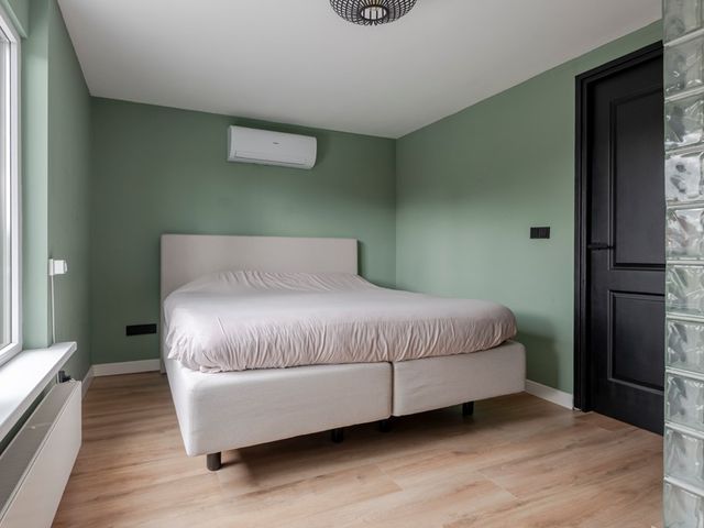 Oosterpad 20, Bussum