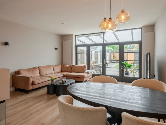 Oosterpad 20, Bussum