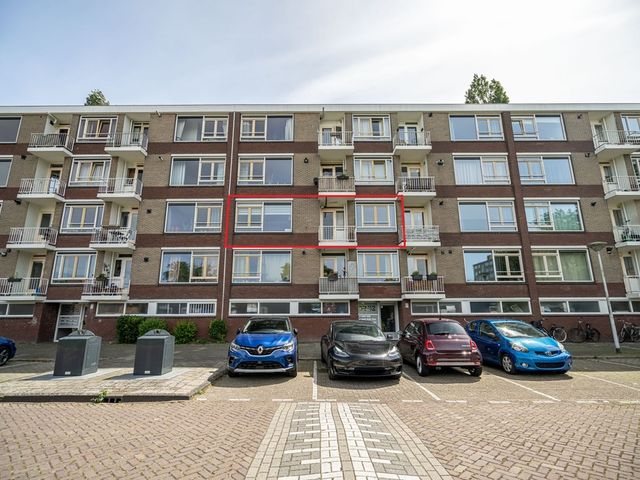 Mahlerstraat 100, Leiden
