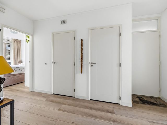 Smaragdhorst 393, 's-Gravenhage
