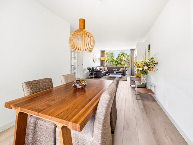 Smaragdhorst 393, 's-Gravenhage