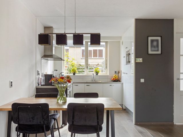 Pastoor Kwakmanlaan 69, Rijpwetering