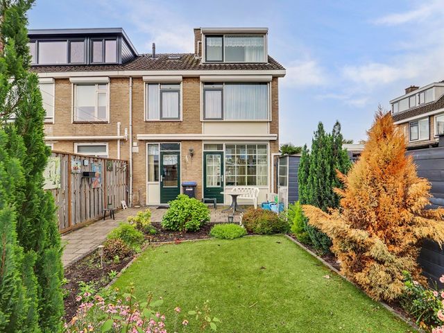 Van Oldenbarneveltstraat 2, Alblasserdam