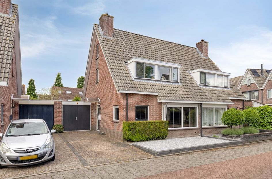Debussystraat 4