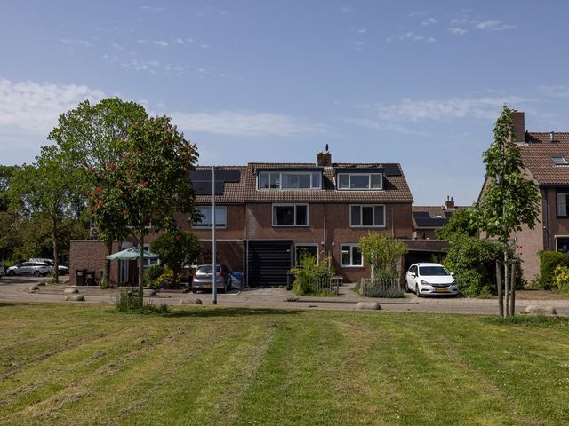 Mient 56, Vijfhuizen
