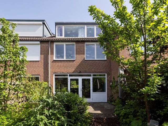 Mient 56, Vijfhuizen