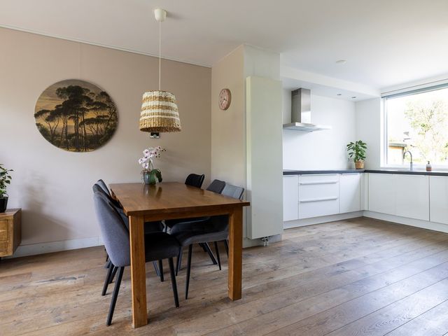 Mient 56, Vijfhuizen