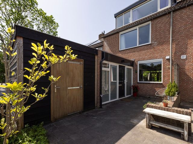 Mient 56, Vijfhuizen