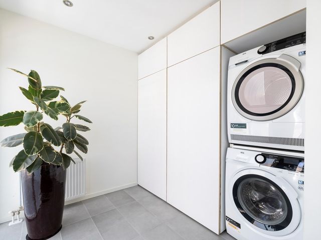 Mient 56, Vijfhuizen