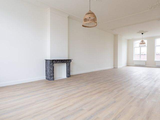 Javastraat 102A1, 's-Gravenhage
