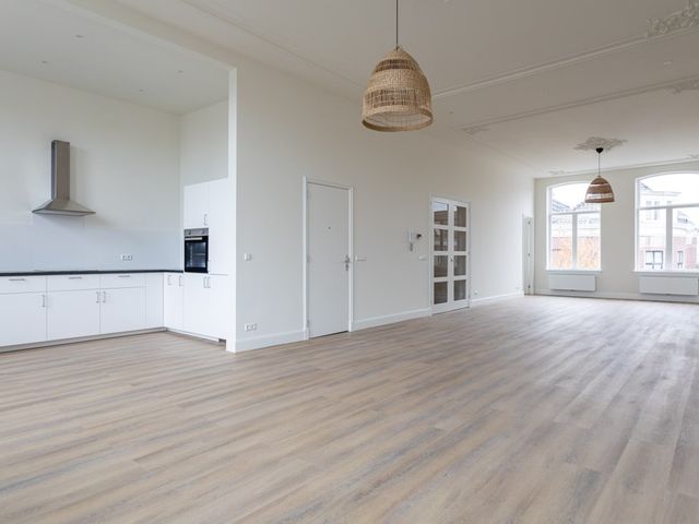 Javastraat 102A1, 's-Gravenhage