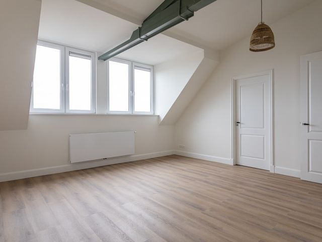 Javastraat 102A1, 's-Gravenhage