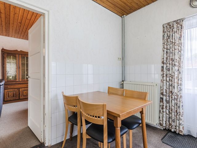 Merwedestraat 8, Stein