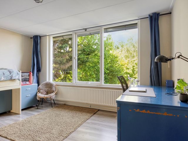 Lage Giessen 2II, Hoornaar