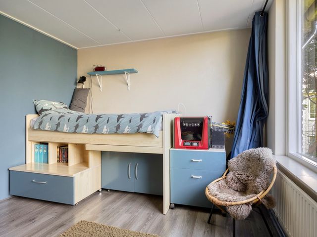 Lage Giessen 2II, Hoornaar