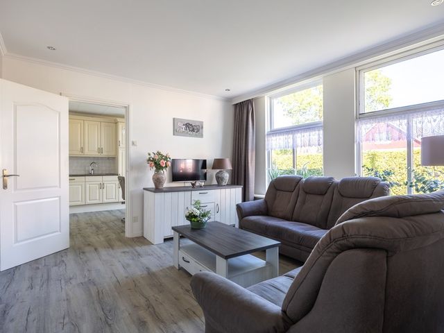 Hoofdstraat 266, Oostwold