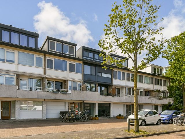 Buziaustraat 10, Amsterdam
