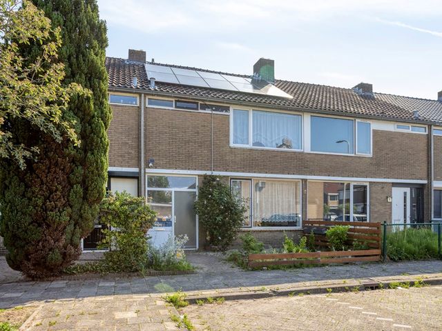 Gerard ter Borchstraat 44, Roosendaal