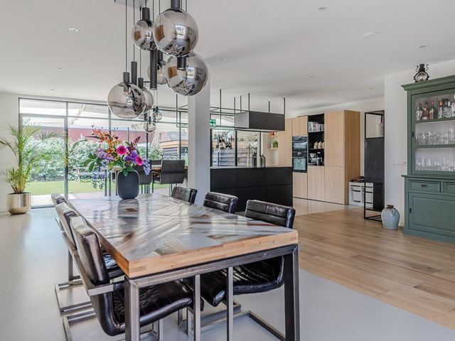 Adelaarstraat 6, Badhoevedorp