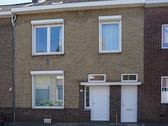 Sint Servatiusweg 31, Maastricht