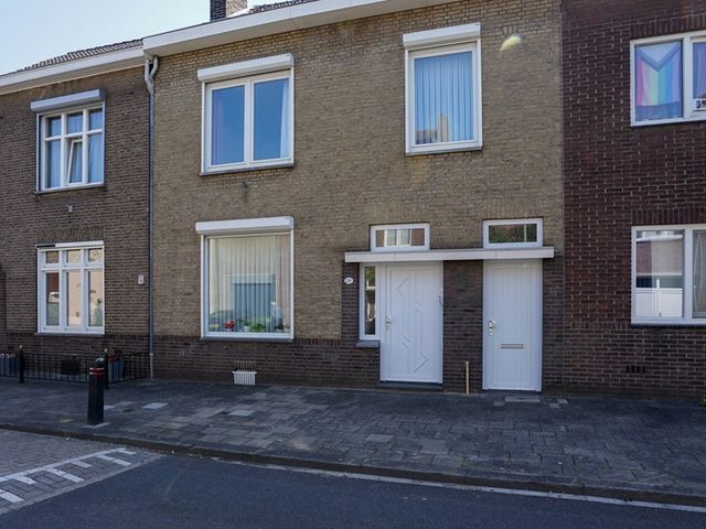 Sint Servatiusweg 31, Maastricht