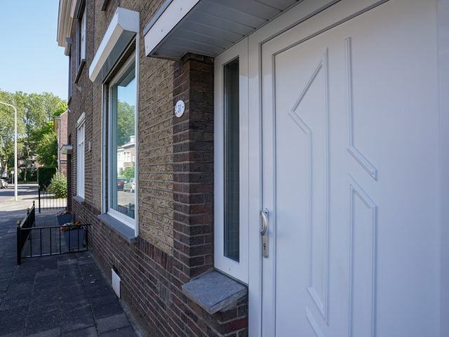 Sint Servatiusweg 31, Maastricht