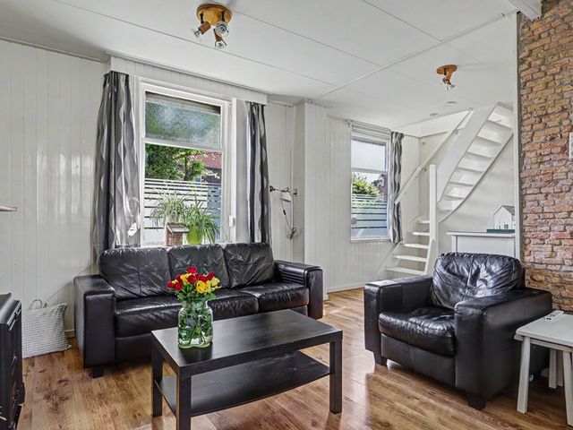 Molendijk 33, 's-Gravendeel