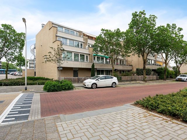 Oranjelaan 37, Rijnsburg