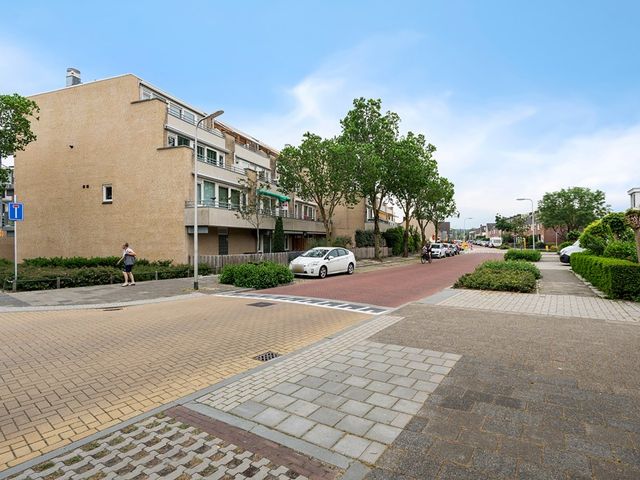 Oranjelaan 37, Rijnsburg