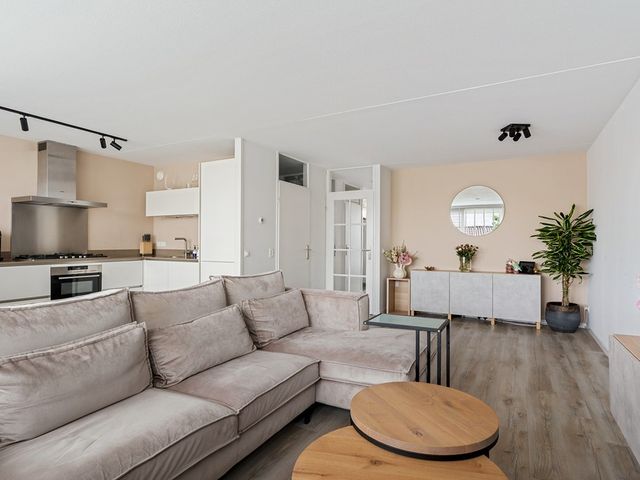 Oranjelaan 37, Rijnsburg