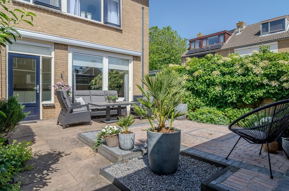 Admiraal Helfrichplein 2