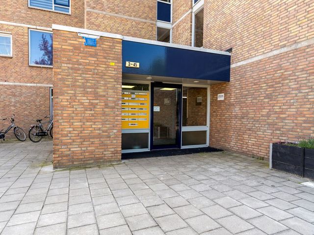Henegouwen 36, Zwijndrecht
