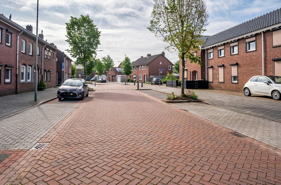 Koningin Regentesselaan 135