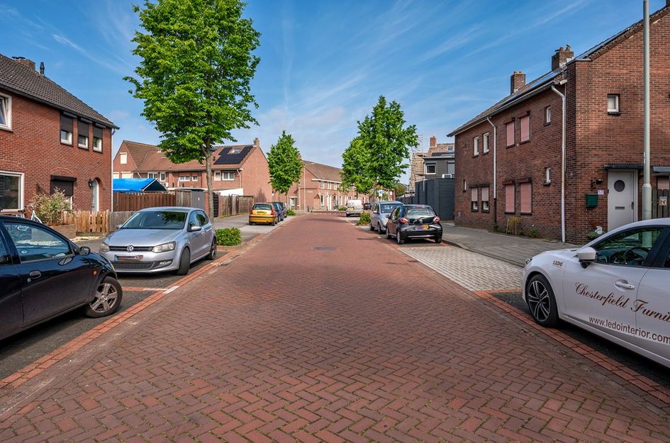 Koningin Regentesselaan 135