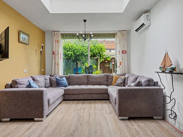 Boomgaard 43, Nieuw-Beijerland