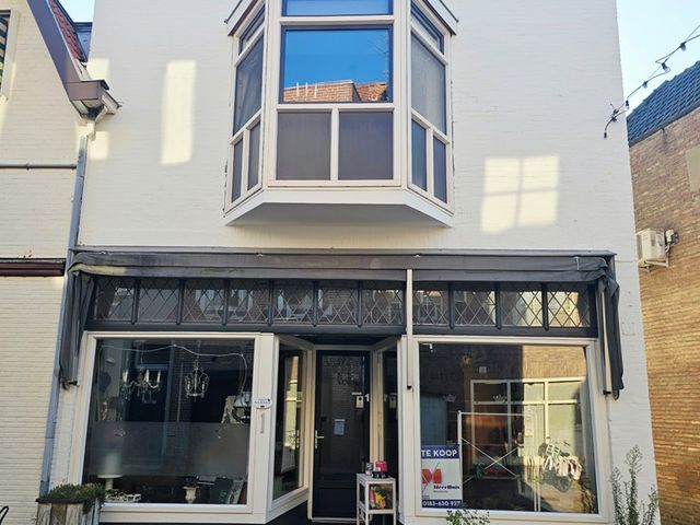 Kerkstraat 1, Renkum