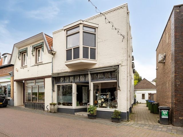 Kerkstraat 1, Renkum