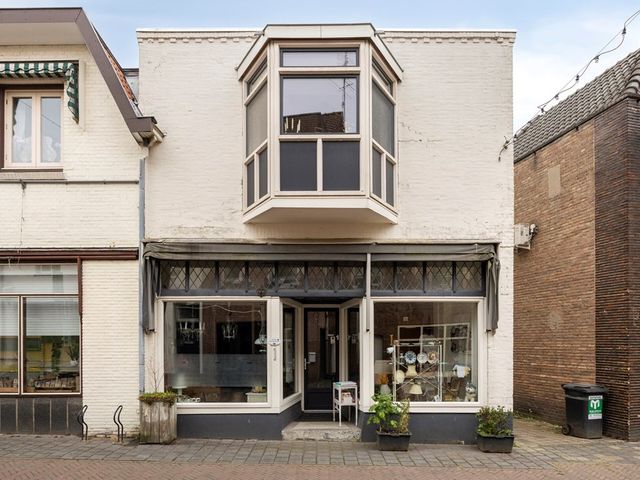 Kerkstraat 1, Renkum