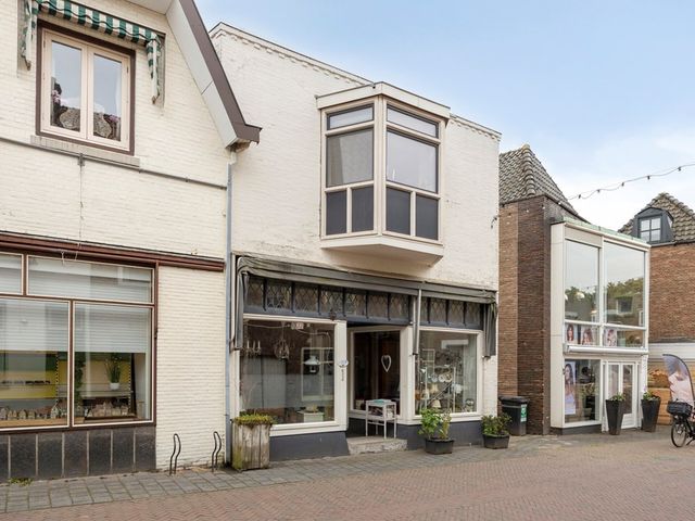Kerkstraat 1, Renkum