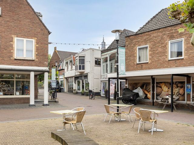 Kerkstraat 1, Renkum