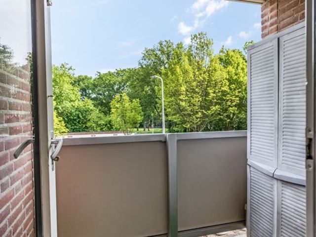 Lange Akkers 37, Ede