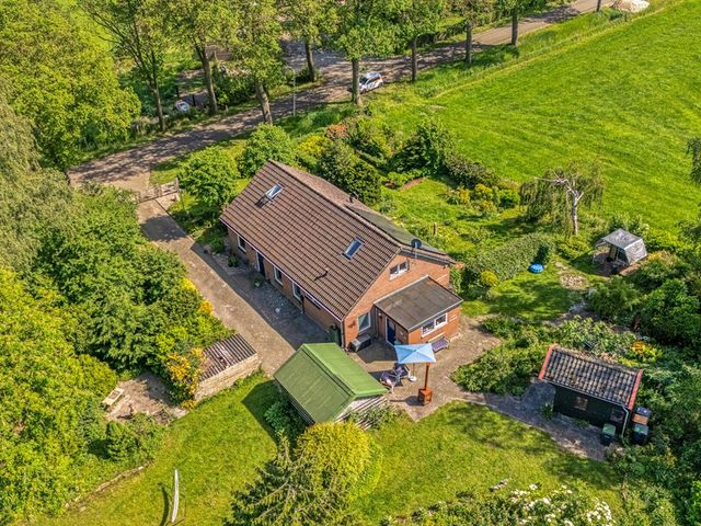 Gedempte Schuinesloot 6, Slagharen