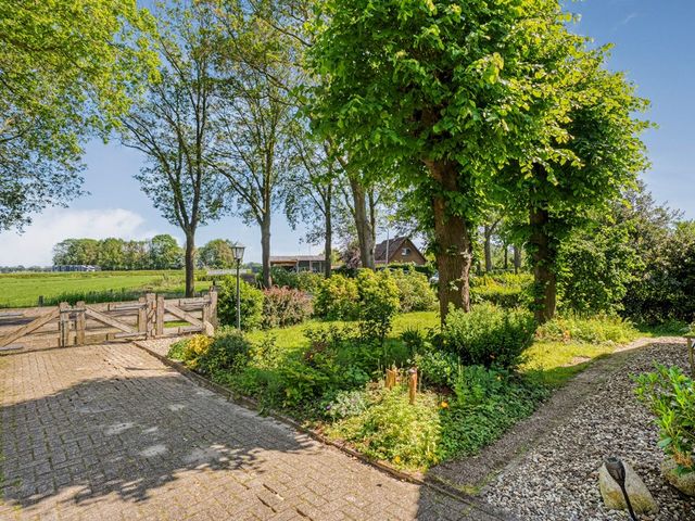Gedempte Schuinesloot 6, Slagharen