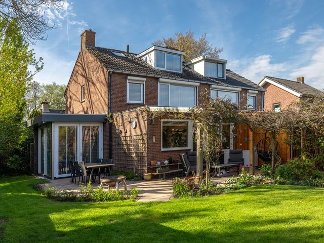 Sint Lambertusstraat 24, 's-Hertogenbosch