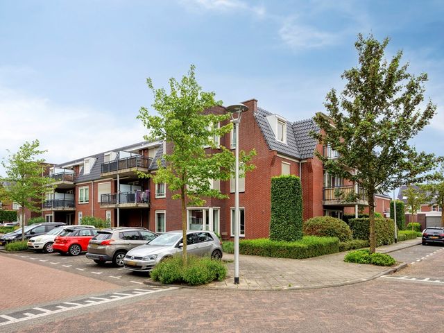 Esdoornlaan 24, Woudenberg