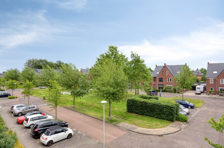 Esdoornlaan 24
