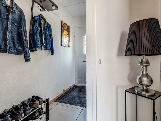 Zilvermeeuw 24, Etten-Leur