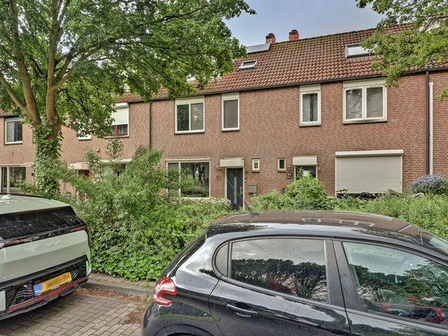 Oostergo 67, Zeewolde