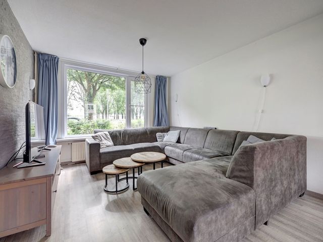 Oostergo 67, Zeewolde